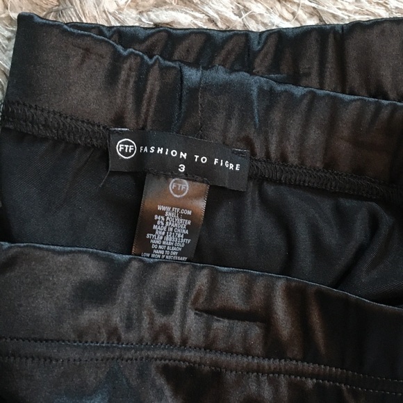 FTF  Satin Black Leggings NWT - Picture 7 of 9